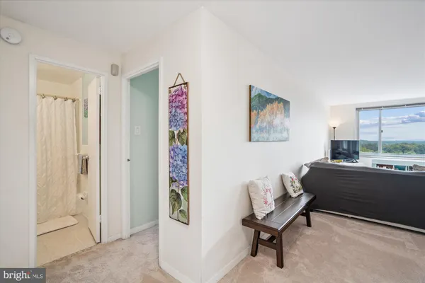 $165,000 | 1900 Lyttonsville Road, Unit 1308, Silver Spring, MD 20910