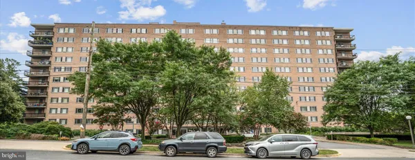 $165,000 | 1900 Lyttonsville Road, Unit 1308, Silver Spring, MD 20910