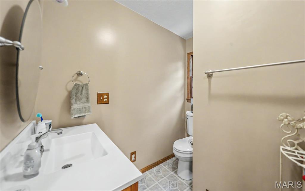 21482 Teardrop Road Devils Elbow, MO 65457 - Photo 17 of 53