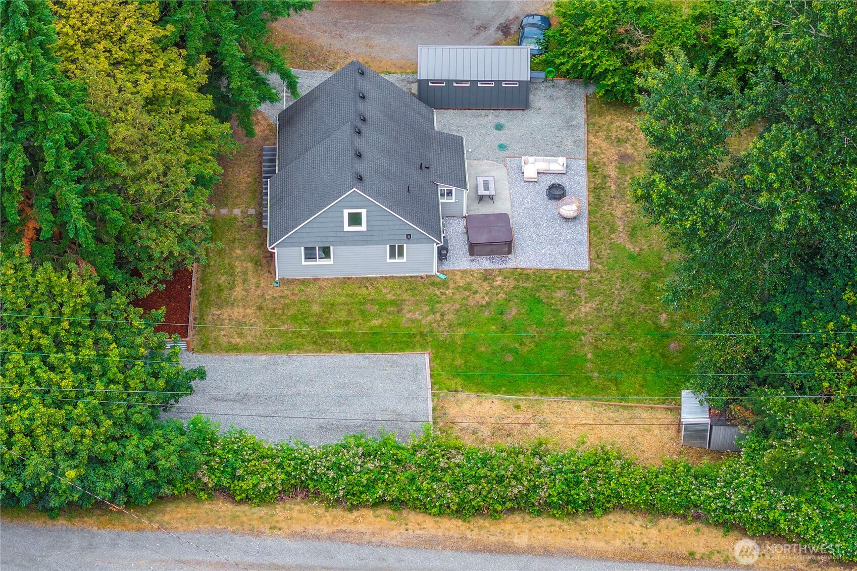 4415 Waller Road East Tacoma, WA 98443 - Photo 27 of 39