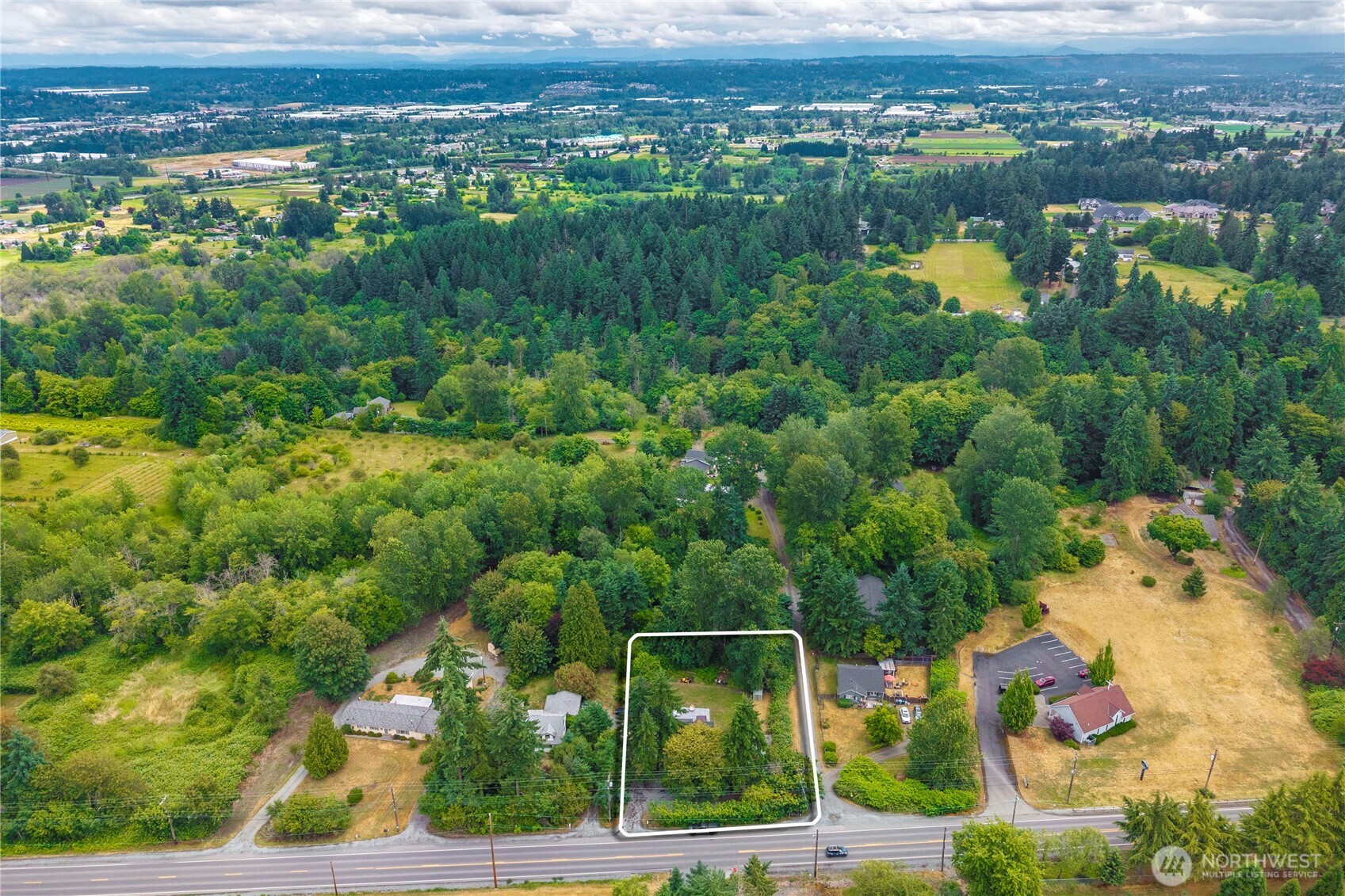 4415 Waller Road East Tacoma, WA 98443 - Photo 32 of 39