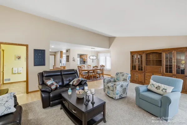 $399,000 | 10299 Castletown, Zeeland, MI 49464