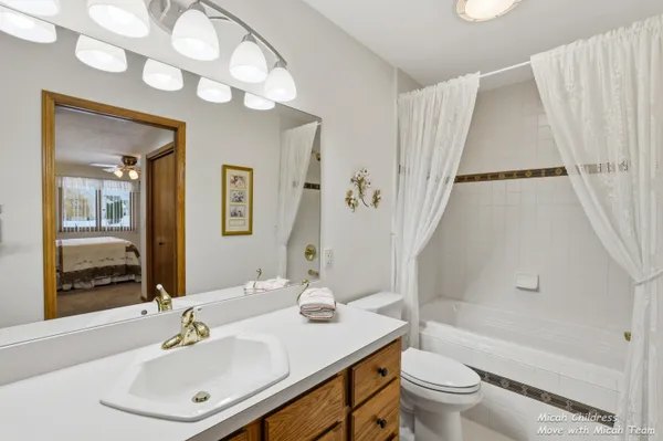 $399,000 | 10299 Castletown, Zeeland, MI 49464