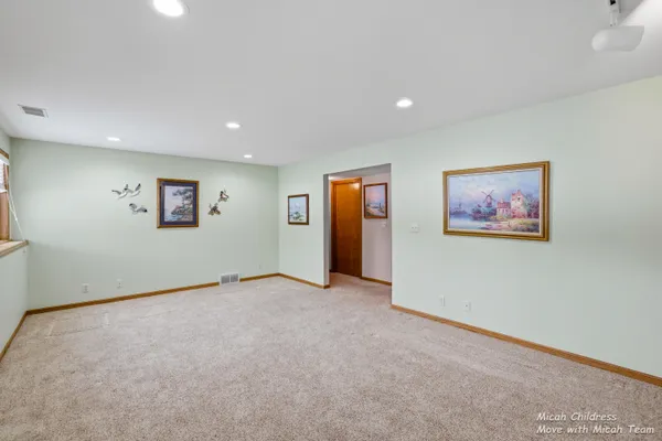 $399,000 | 10299 Castletown, Zeeland, MI 49464