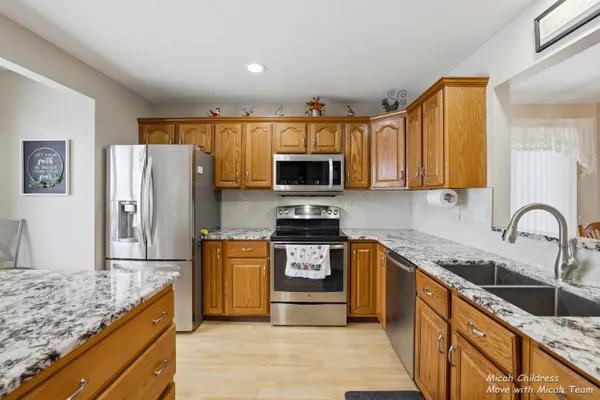 $399,000 | 10299 Castletown, Zeeland, MI 49464