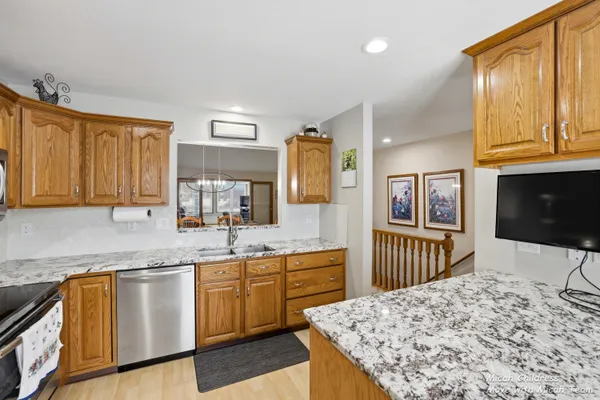 $399,000 | 10299 Castletown, Zeeland, MI 49464