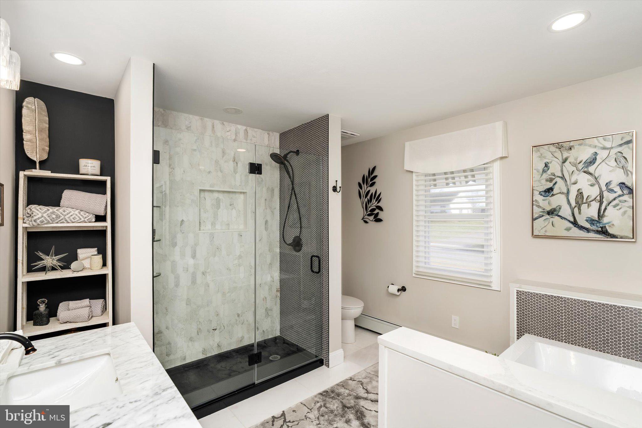 151 Walnford Road Allentown, NJ 08501 - Photo 18 of 48 Bathroom 2