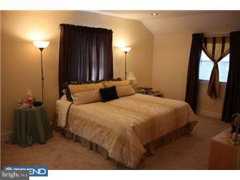 566 Haverford Road Havertown, PA 19083 - Photo 8 of 10 Gallery Image 8