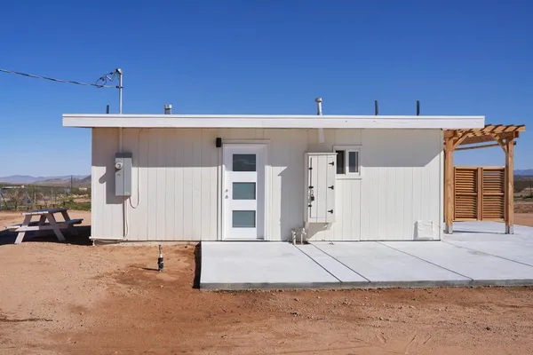 a view of a white house