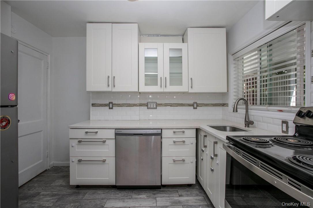 8 Elkan Road Larchmont, NY 10538 - Photo 9 of 21