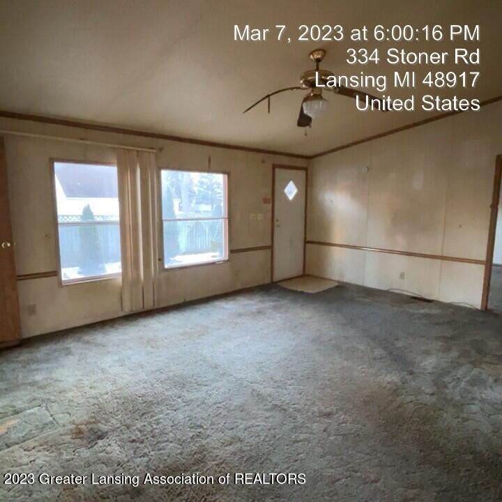 334 Stoner Road Lansing, MI 48917 - Photo 8 of 12 34