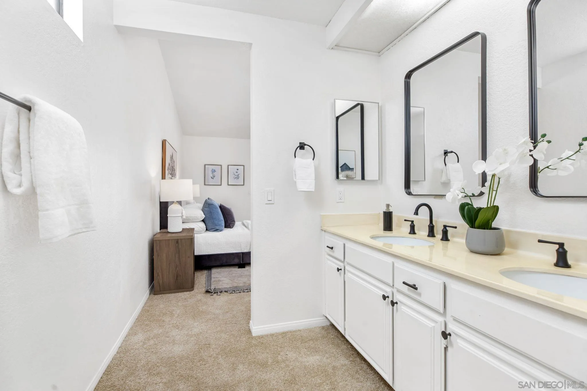 5818 Jeffries Ranch Road Oceanside, CA 92057 - Photo 11 of 30 Gallery Image 11