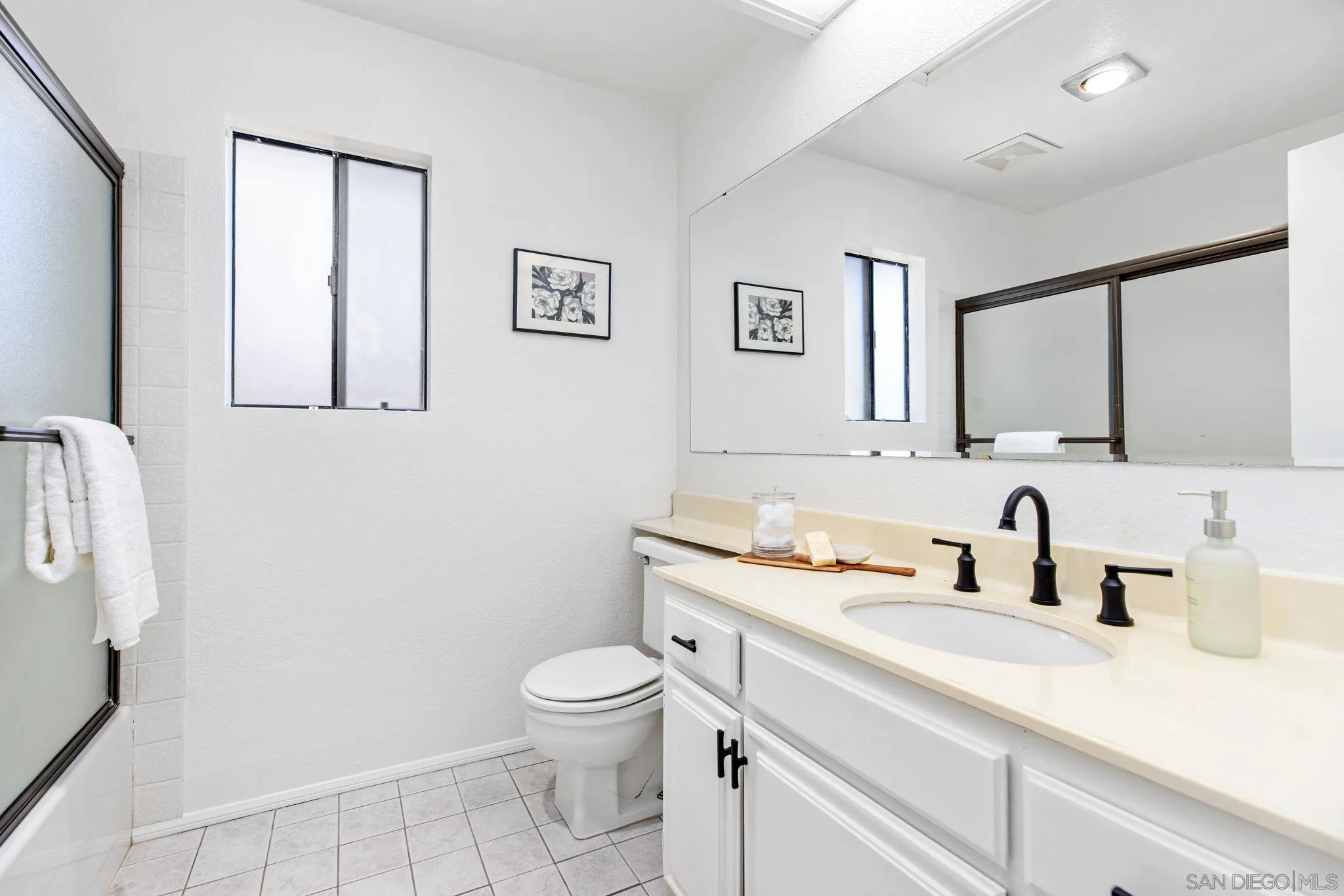 5818 Jeffries Ranch Road Oceanside, CA 92057 - Photo 15 of 30 Gallery Image 15