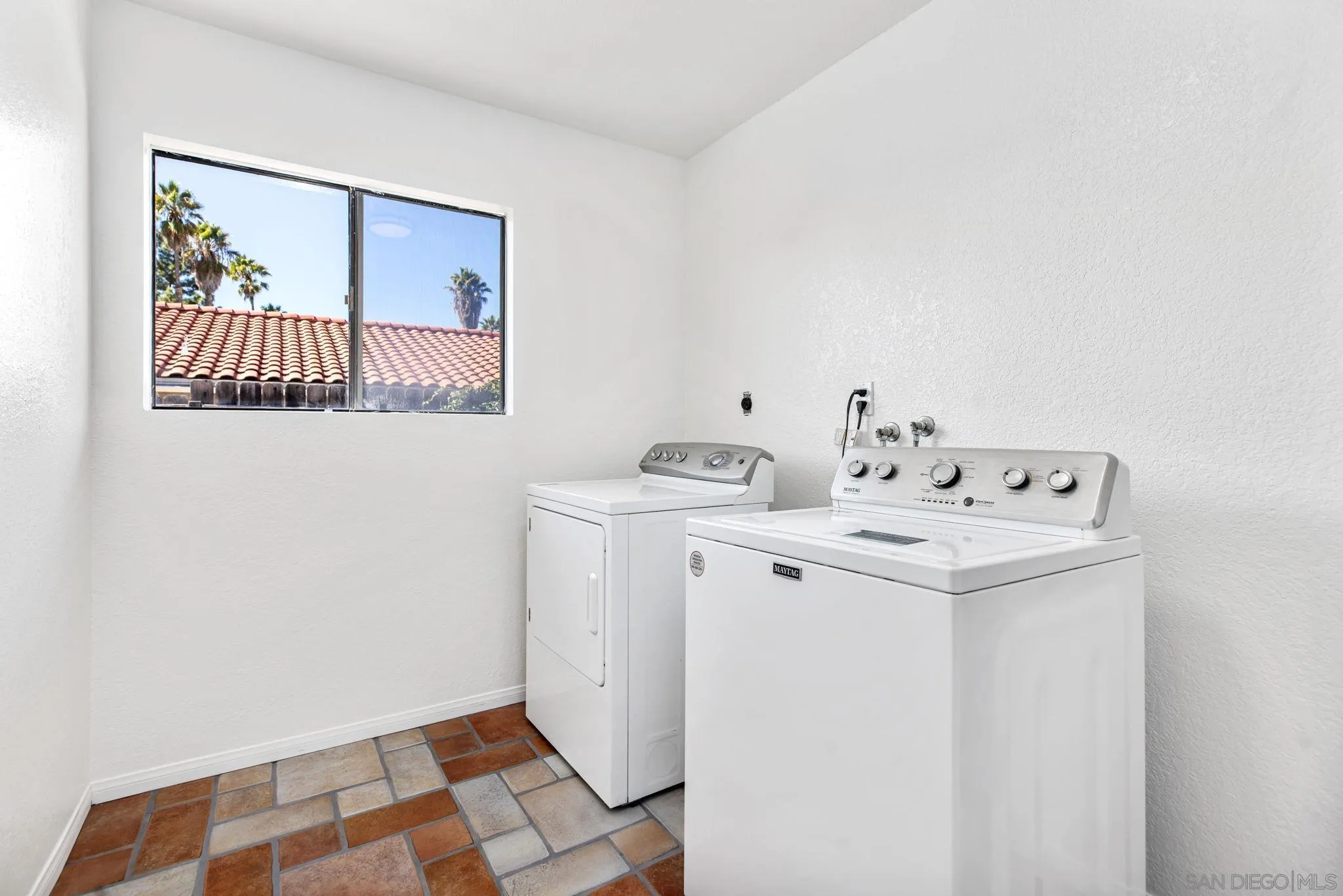 5818 Jeffries Ranch Road Oceanside, CA 92057 - Photo 17 of 30 Gallery Image 17