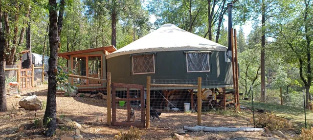 a view of an entryway of the house