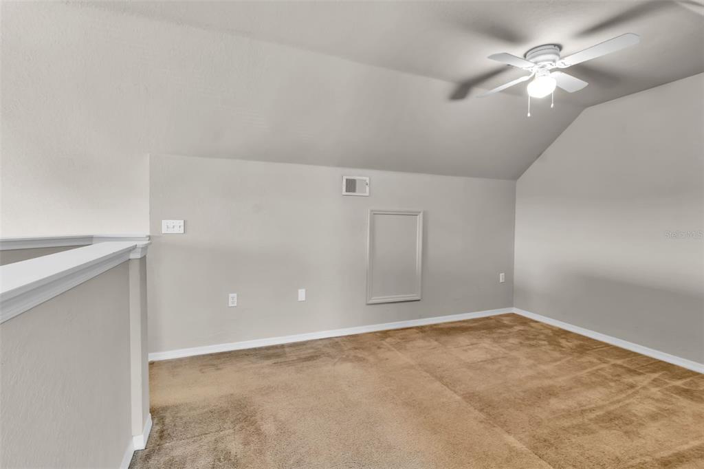 5541 Rosehill Road, Unit 202 Sarasota, FL 34233 - Photo 47 of 47