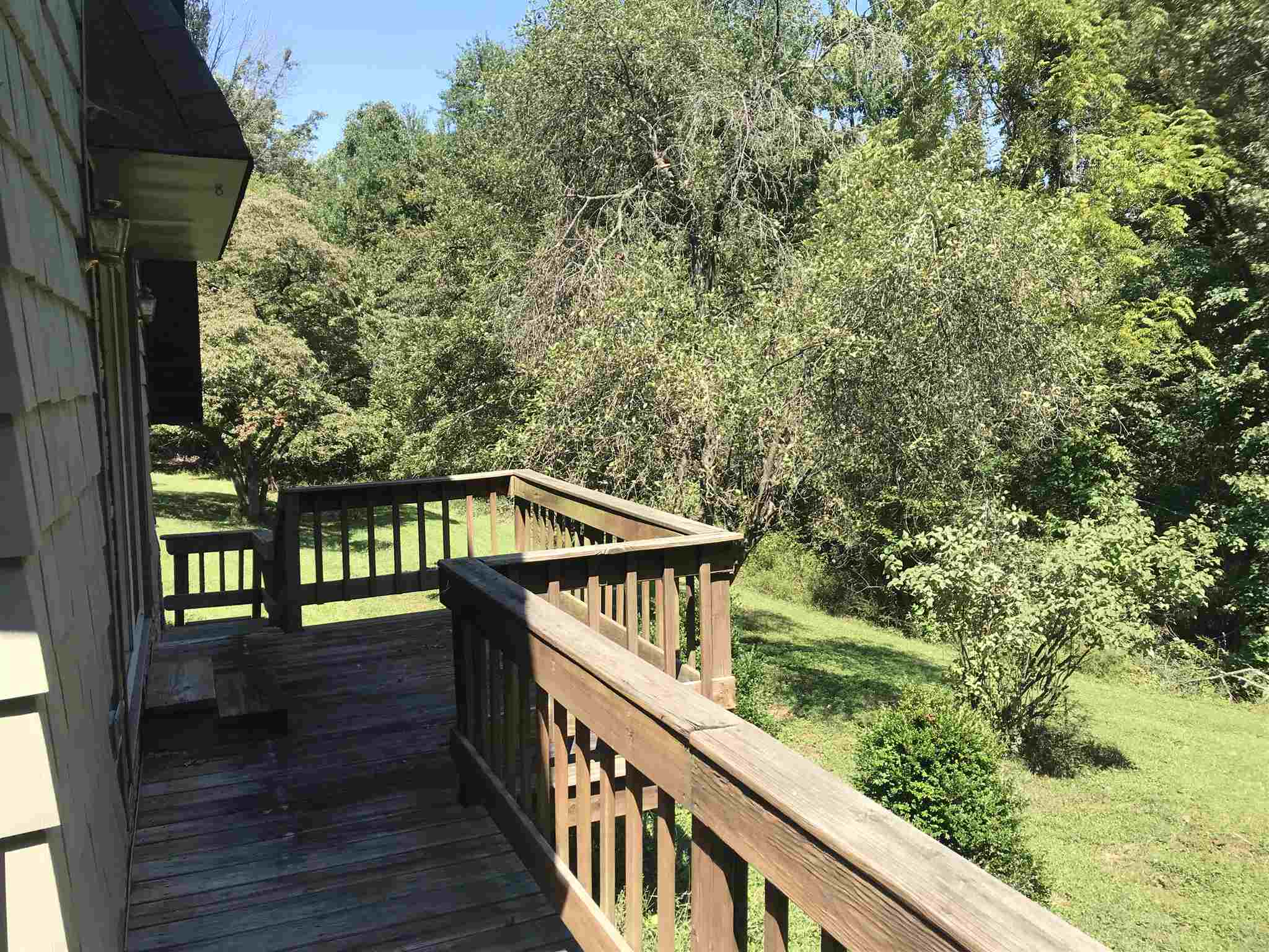 11601 Eichenberger Road Evansville, IN 47720 - Photo 25 of 33 Gallery Image 25