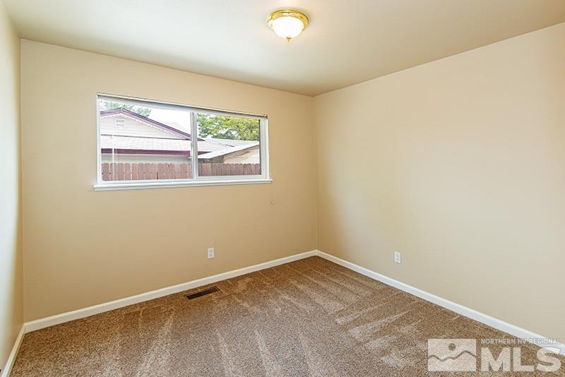 2750 Judith Lane Reno, NV 89503 - Photo 11 of 15 an empty room with a window