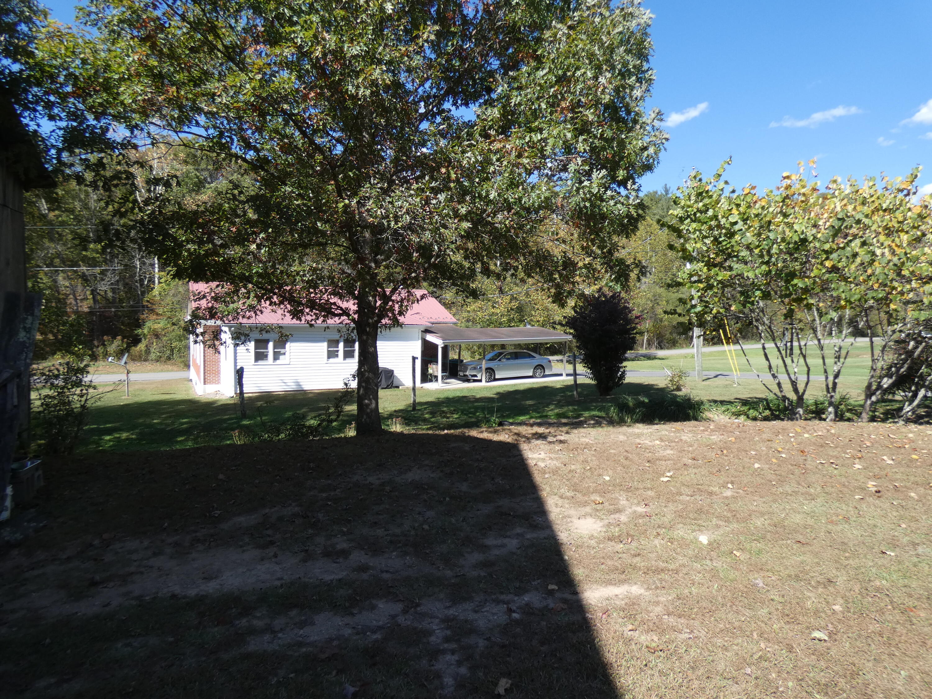 27514 Poor Valley Road Saltville, VA 24370 - Photo 8 of 78 backofhouse2