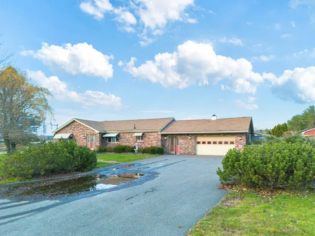 $325,000 | 1 Stony Brook Road, Augusta, ME 04330