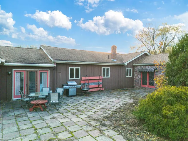 $325,000 | 1 Stony Brook Road, Augusta, ME 04330