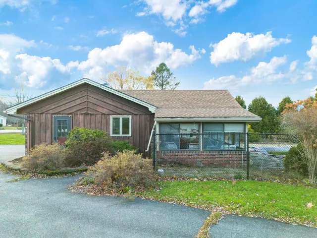$325,000 | 1 Stony Brook Road, Augusta, ME 04330