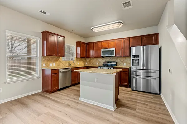 $1,995 | 1007 Hometown Parkway, Kyle, TX 78640