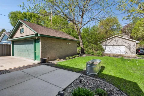 $345,000 | 1901 Malvern Street, St. Paul, MN 55113