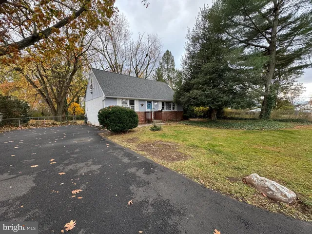 $265,000 | 3208 Dixon Avenue, Bristol, PA 19007