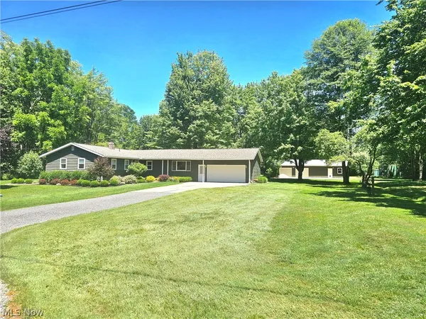 $349,900 | 3599 Hoagland Blackstub Road, Cortland, OH 44410