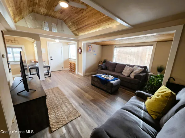 $399,900 | 1223 North 1st Street, Coeur D'Alene, ID 83814