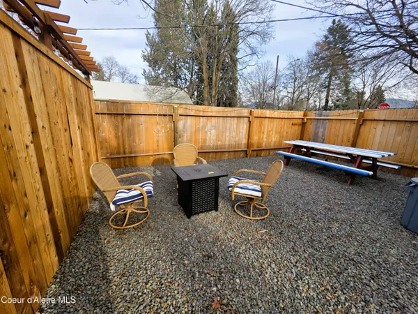 $399,900 | 1223 North 1st Street, Coeur D'Alene, ID 83814