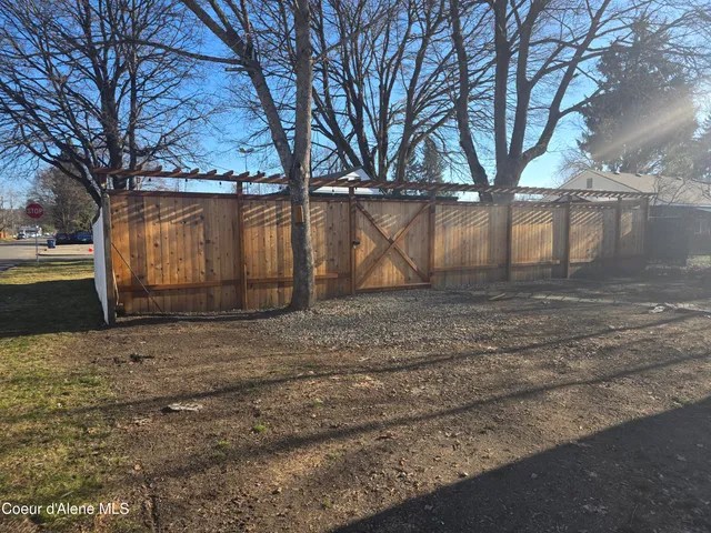 $399,900 | 1223 North 1st Street, Coeur D'Alene, ID 83814