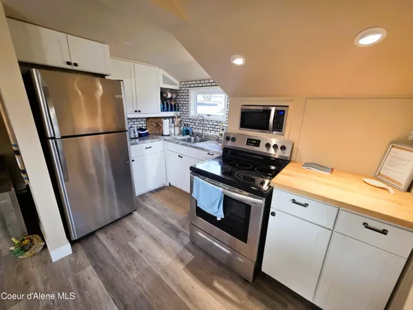 $399,900 | 1223 North 1st Street, Coeur D'Alene, ID 83814