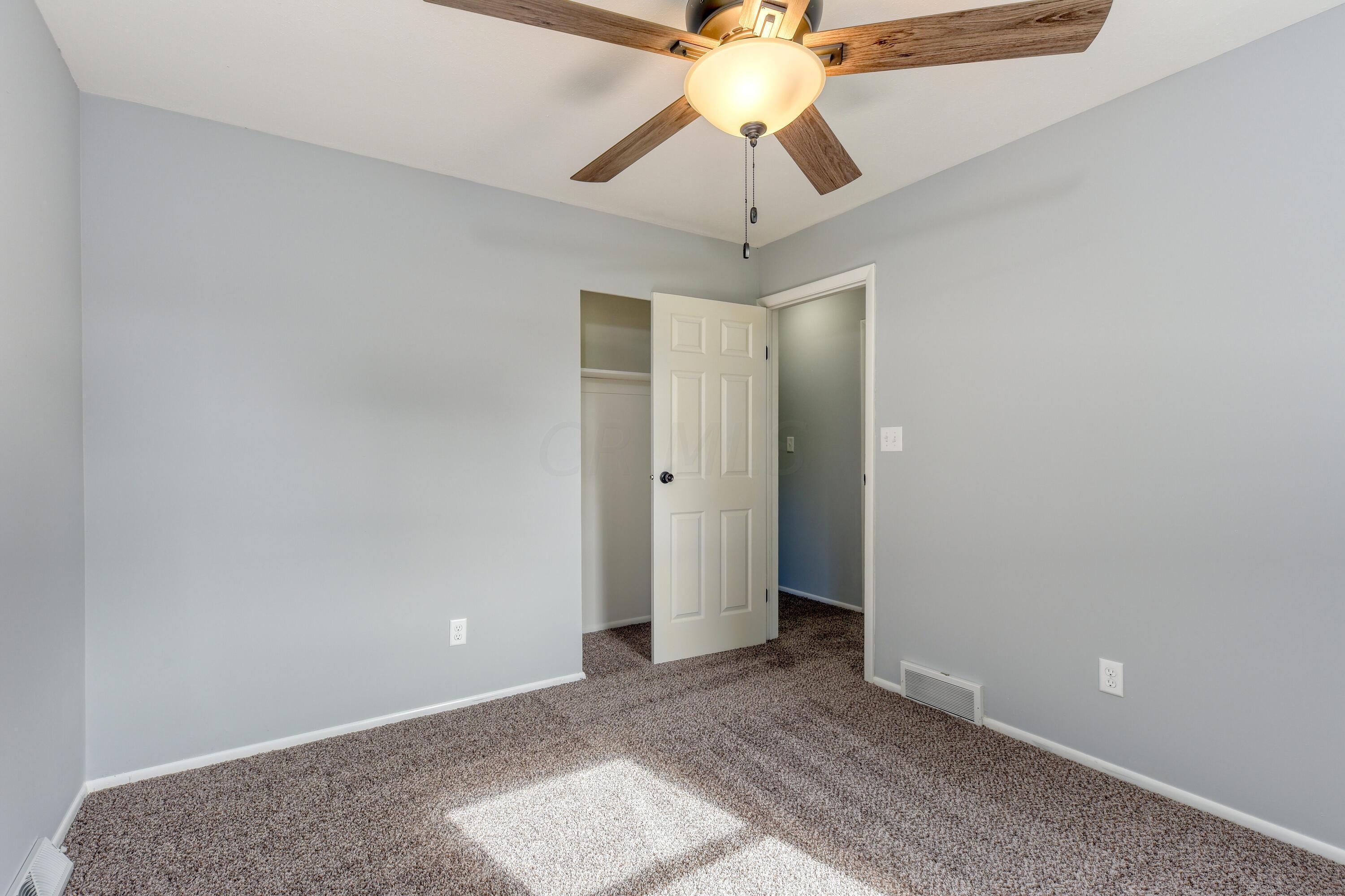 6471 Red Fox Road Reynoldsburg, OH 43068 - Photo 26 of 33 2EE57E63-BFB5-41CF-B31E-E99EE506D4F1