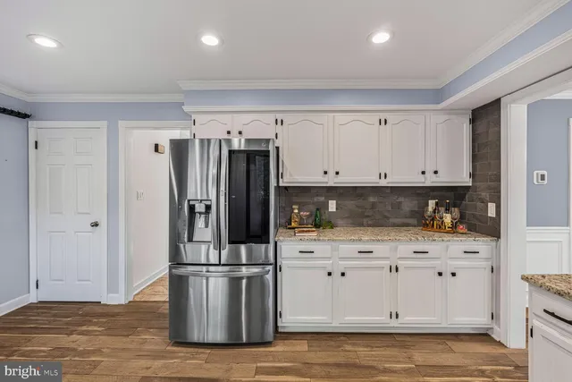 $599,900 | 4 Riverview Drive, Trenton, NJ 08628