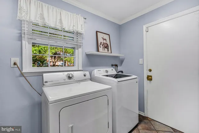 $599,900 | 4 Riverview Drive, Trenton, NJ 08628