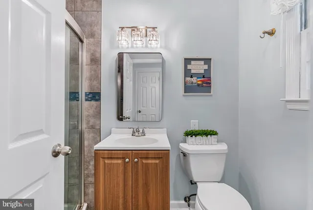 $599,900 | 4 Riverview Drive, Trenton, NJ 08628