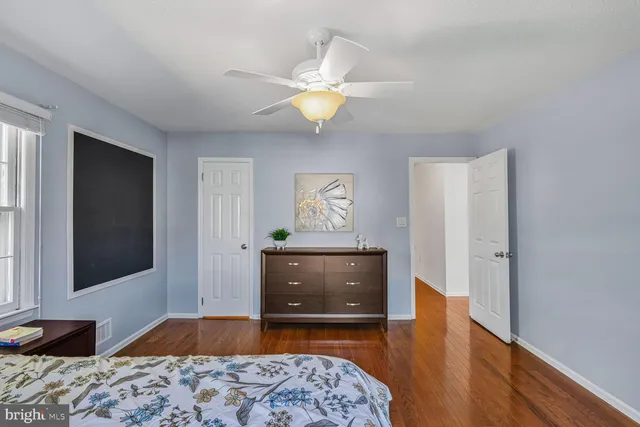 $599,900 | 4 Riverview Drive, Trenton, NJ 08628