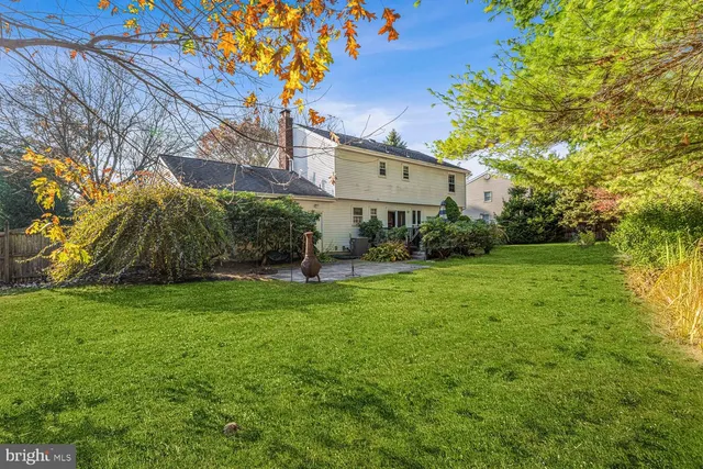 $599,900 | 4 Riverview Drive, Trenton, NJ 08628