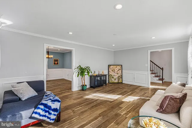 $599,900 | 4 Riverview Drive, Trenton, NJ 08628