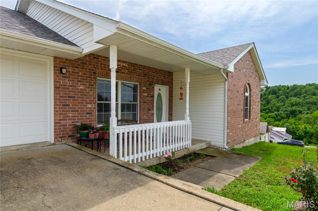 160 Sawmill Road St. Robert, MO 65584 - Photo 3 of 38