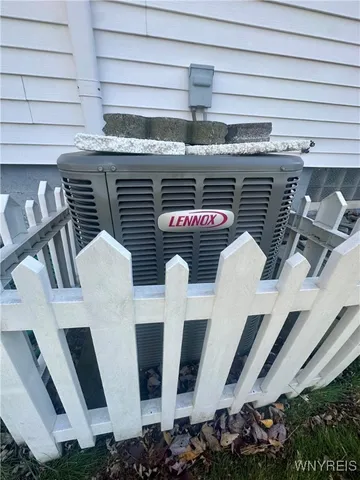 $324,900 | 168 Donna Lea Boulevard, Amherst, NY 14221