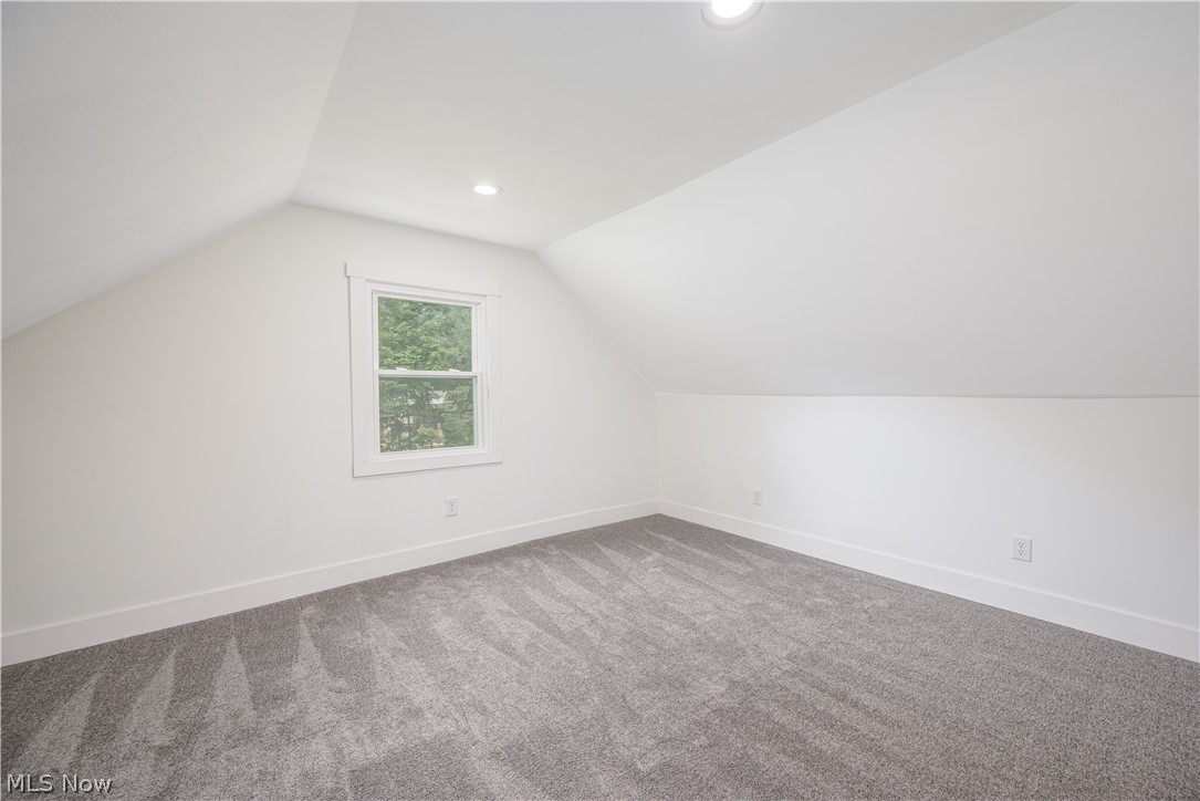 2190 Lake Road Akron, OH 44312 - Photo 21 of 29