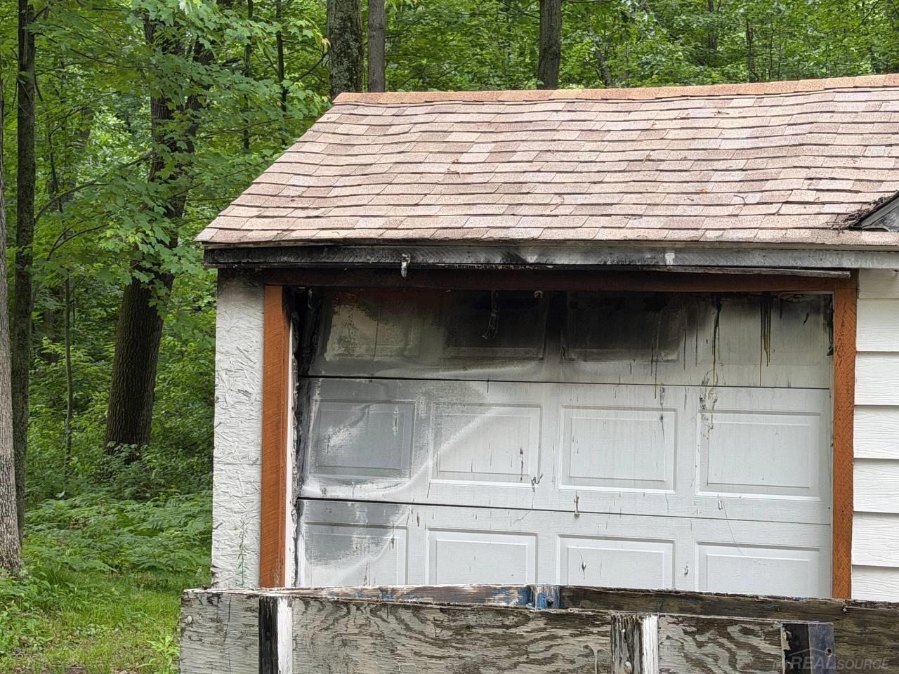 2060 Lois Road Harrison, MI 48625 - Photo 14 of 25