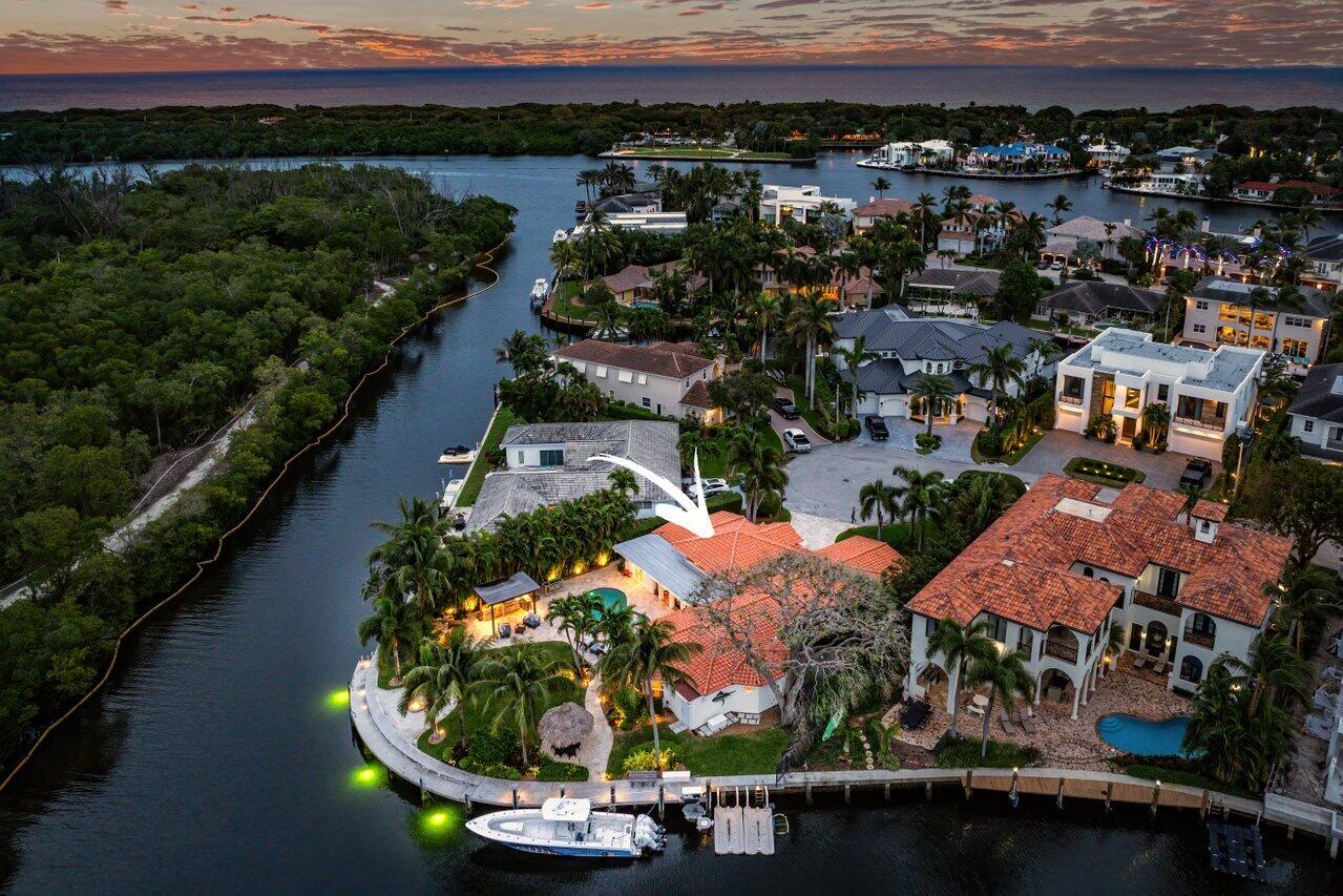 601 Phillips Drive Boca Raton, FL 33432 - Photo 53 of 56 an aerial view of multiple house