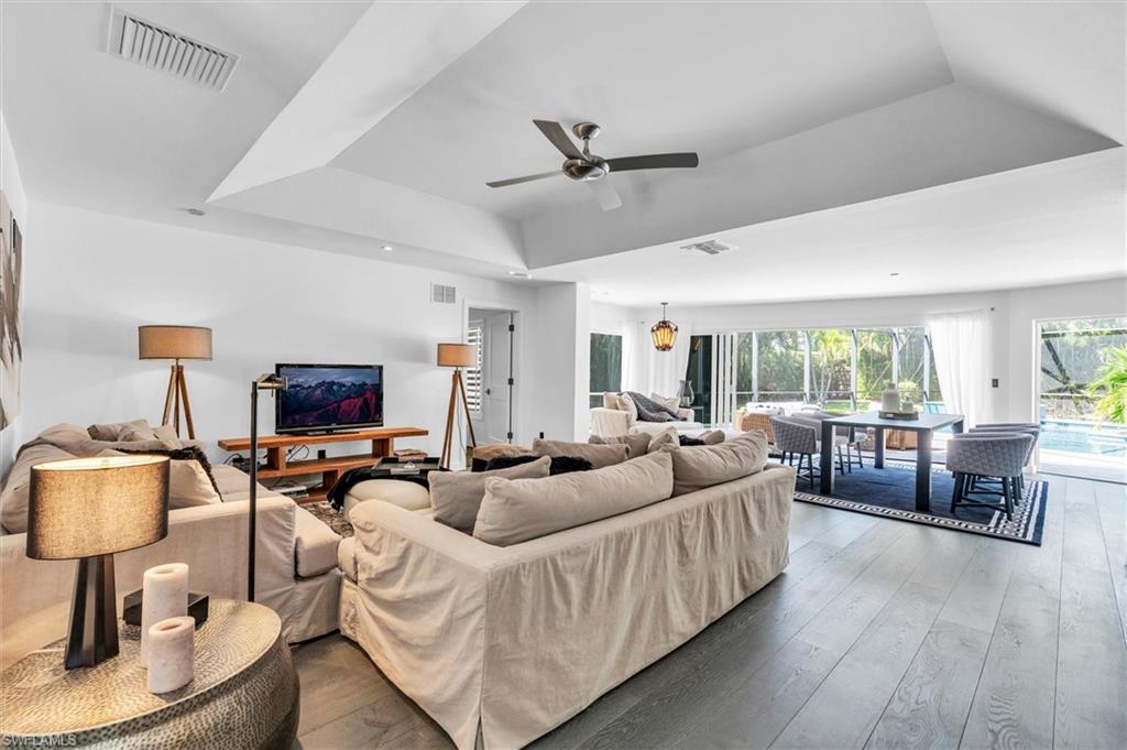 1627 Murex Lane Naples, FL 34102 - Photo 10 of 50