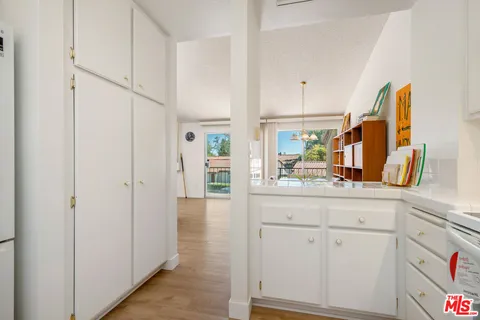 $644,000 | 19547 Rinaldi Street, Unit 30, Porter Ranch, CA 91326