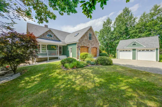 $705,000 | 11 Washington Court, Naples, ME 04055