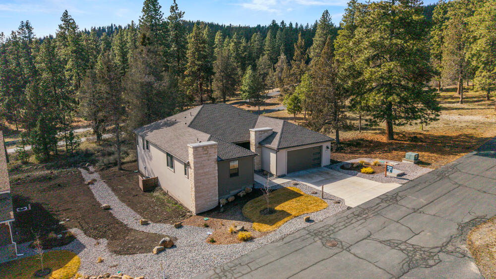1092 Timber Ridge Loop Klamath Falls, OR 97601 - Photo 38 of 79
